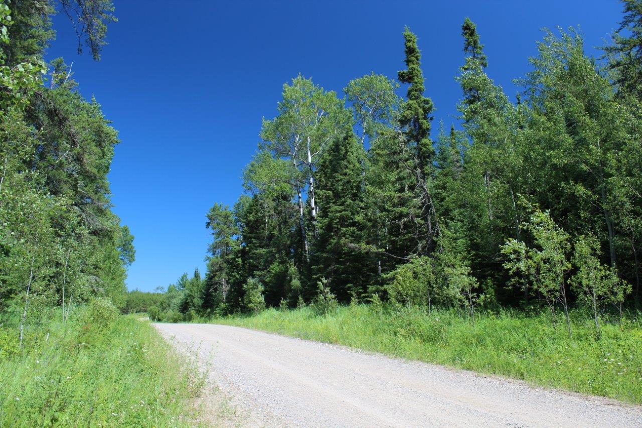 Land for Sale Bordering Crown land Northern Ontario