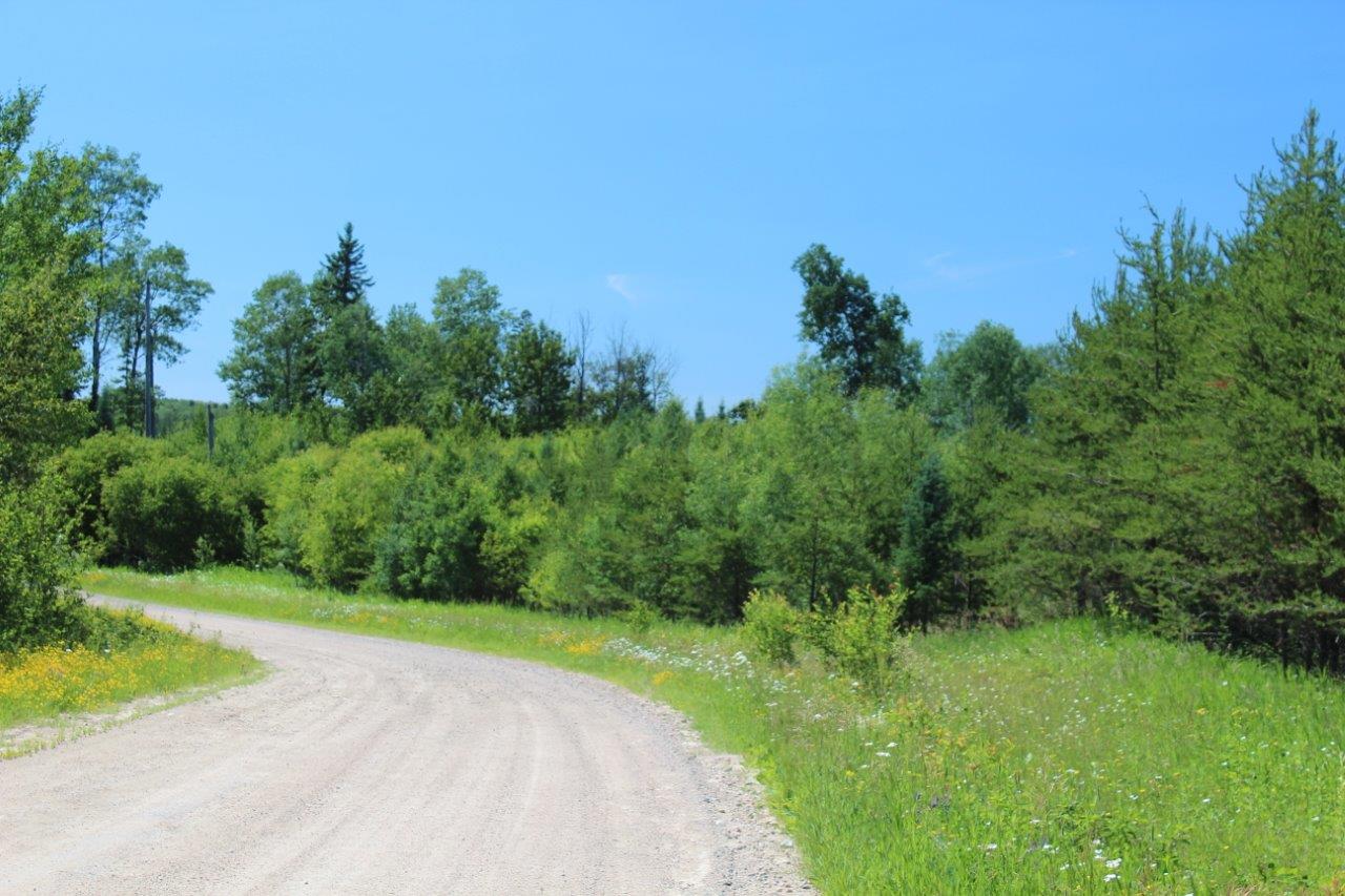 Land for Sale Bordering Crown land Northern Ontario